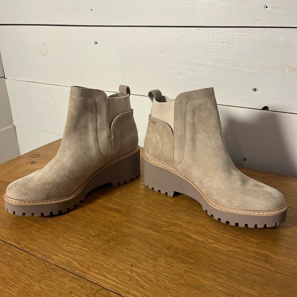 DOLCE VITA – SUEDE PLATFORM BOOTS – SIZE 8 - Picture 6 of 9